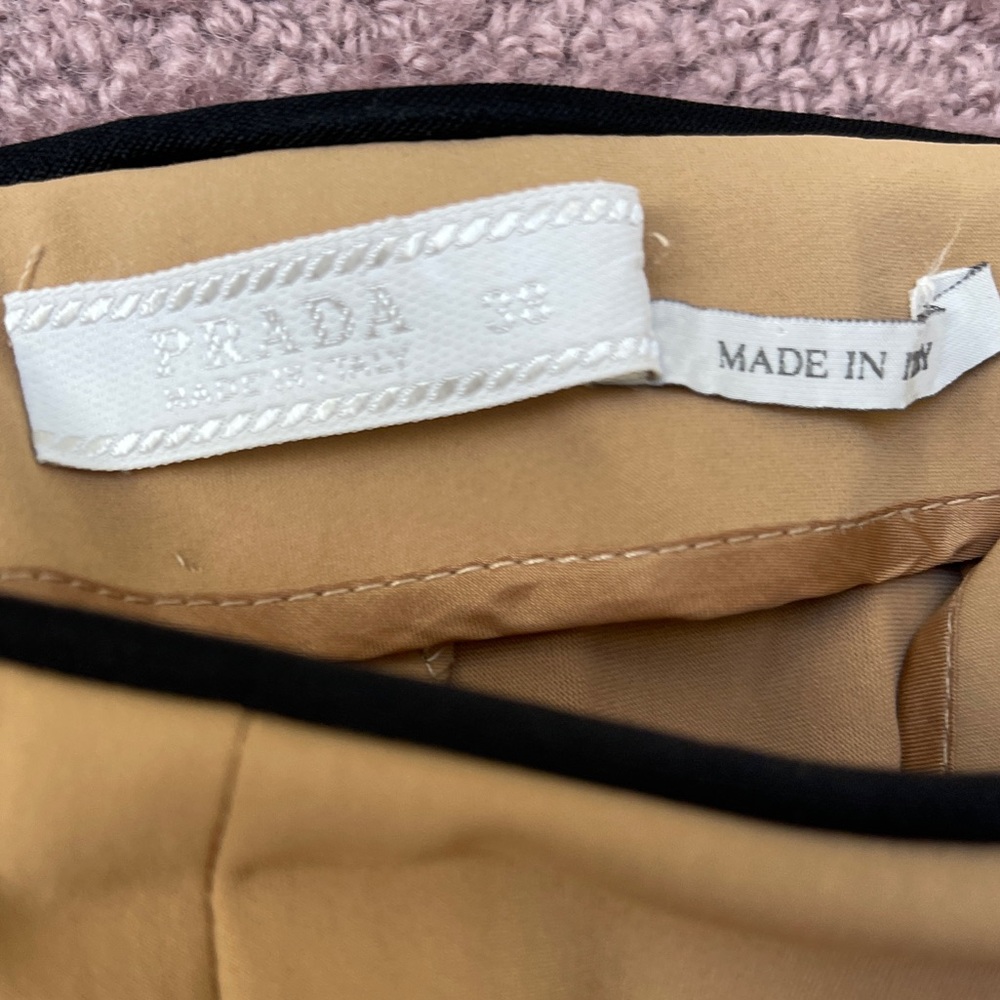 PRADA BEIGE PULL UP STRETCH PANTS